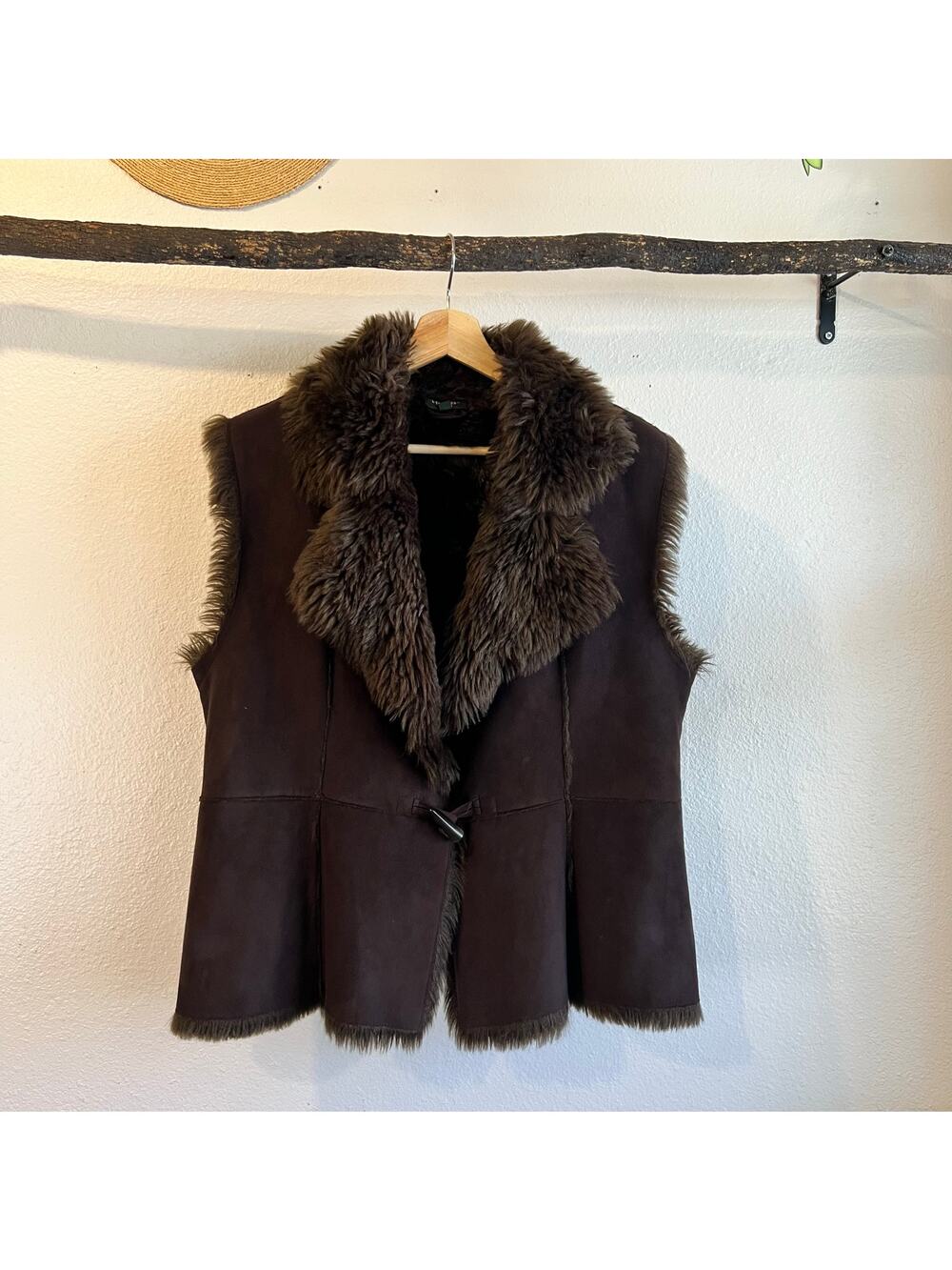 Vintage Hobbs Chocolate Brown Fur Lined Hook Button Vest Size Large